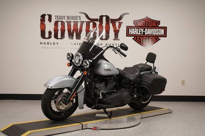 2024 Harley-Davidson Softail FLHCS - Heritage Classic