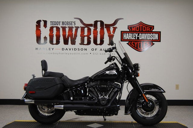 2023 Harley-Davidson FLHCS - Heritage Classic Base