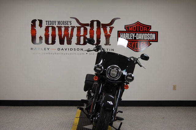 2023 Harley-Davidson FLHCS - Heritage Classic Base