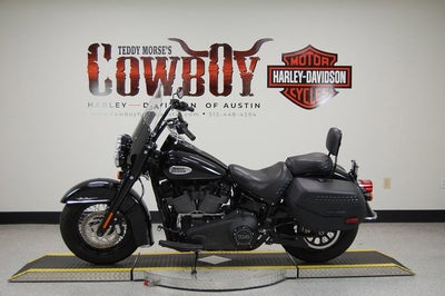 2023 Harley-Davidson FLHCS - Heritage Classic Base