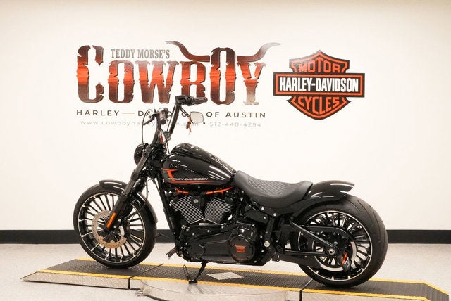 2024 Harley-Davidson Softail FXBR - Breakout
