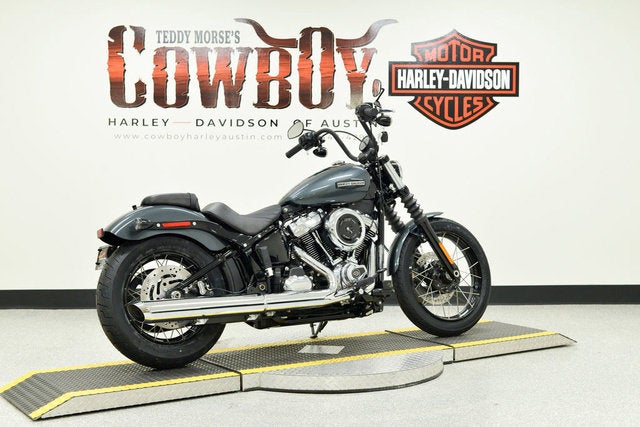 2025 Harley-Davidson Softail FXBB - Street Bob