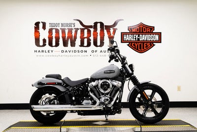 2025 Harley-Davidson Softail FXBB - Street Bob