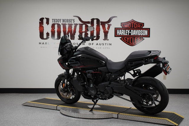 2025 Harley-Davidson RA1250ST - Pan America 1250 ST Base