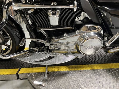 2021 Harley-Davidson FLHP Base