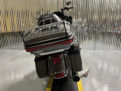 2014 Harley-Davidson FLHTK - Electra Glide Ultra Limited Base