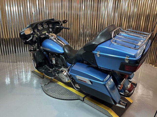 2011 Harley-Davidson FLHTK - Electra Glide Ultra Limited Base