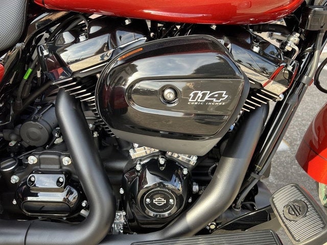 2025 Harley-Davidson FLRT - Freewheeler Base