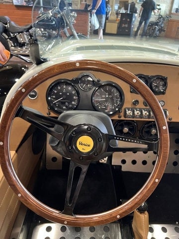 2023 Vanderhall Venice Base