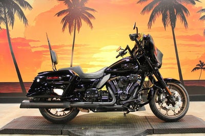 2022 Harley-Davidson FLHXST - Street Glide ST Base