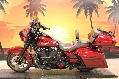 2023 Harley-Davidson Street Glide FLHXSANV - Special Anniversary Edition