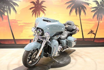 2023 Harley-Davidson FLHTKANV - Ultra Limited Anniversary Edition Base