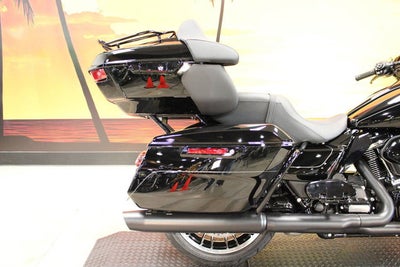 2026 Harley-Davidson FLHXL - Street Glide Limited Base