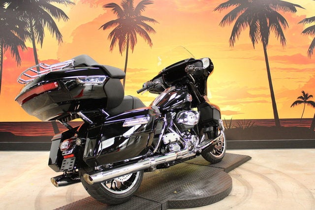 2026 Harley-Davidson FLHXL - Street Glide Limited Base
