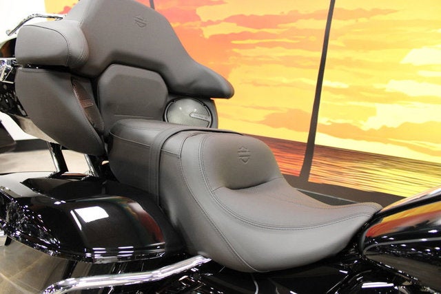 2026 Harley-Davidson FLHXL - Street Glide Limited Base