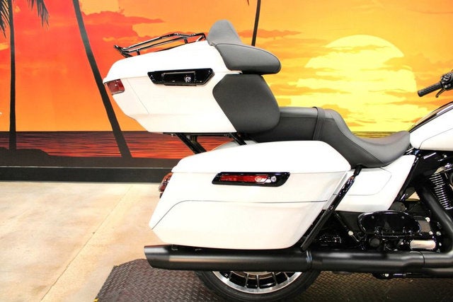 2026 Harley-Davidson FLHXL - Street Glide Limited Base