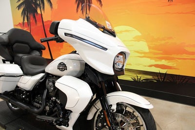 2026 Harley-Davidson FLHXL - Street Glide Limited Base