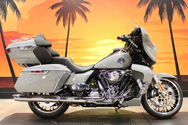2026 Harley-Davidson FLHXL - Street Glide Limited Base