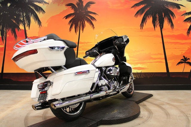 2026 Harley-Davidson FLHXL - Street Glide Limited Base