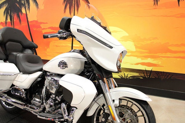 2026 Harley-Davidson FLHXL - Street Glide Limited Base