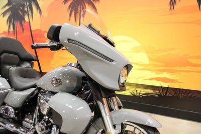 2026 Harley-Davidson FLHXL - Street Glide Limited Base