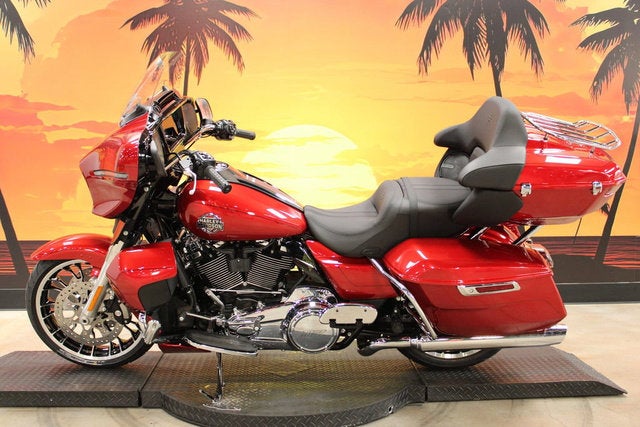 2026 Harley-Davidson FLHXL - Street Glide Limited Base