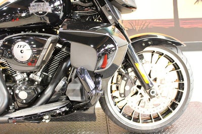 2026 Harley-Davidson FLHXL - Street Glide Limited Base
