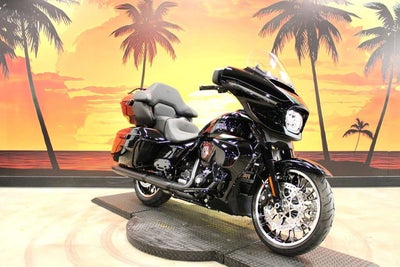 2026 Harley-Davidson Street Glide FLHXL - Limited