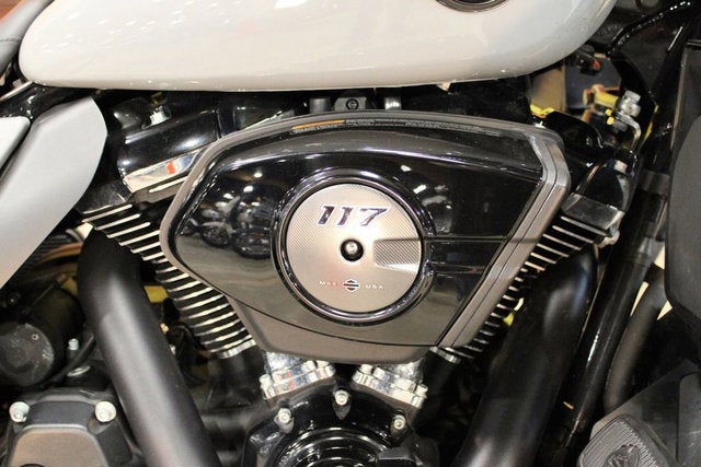 2025 Harley-Davidson FLHXU - Street Glide Ultra Base