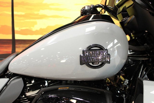 2025 Harley-Davidson FLHXU - Street Glide Ultra Base