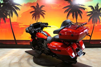 2025 Harley-Davidson FLHXU - Street Glide Ultra Base