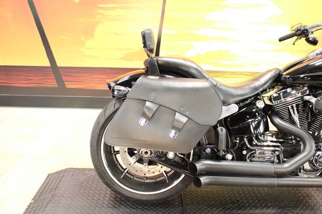 2013 Harley-Davidson Softail FXSB - Breakout