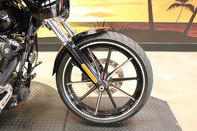 2013 Harley-Davidson Softail FXSB - Breakout