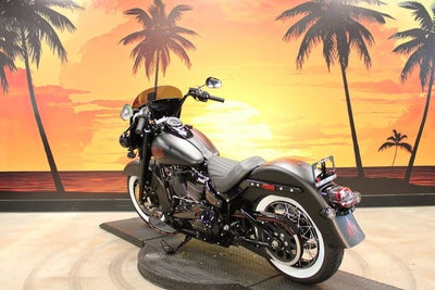 2026 Harley-Davidson Softail FLHD - Deadwood
