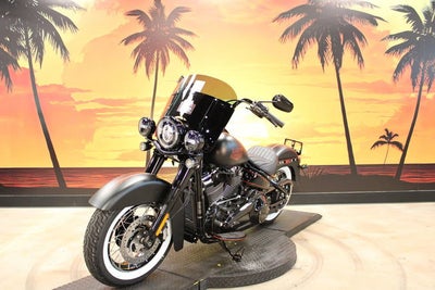 2026 Harley-Davidson Softail FLHD - Deadwood