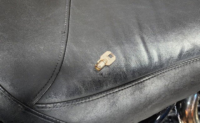 1996 Harley-Davidson FLHTC - Electra Glide Classic Base