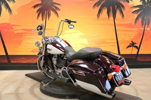 2021 Harley-Davidson FLHR - Road King Base