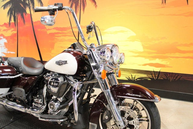 2021 Harley-Davidson FLHR - Road King Base