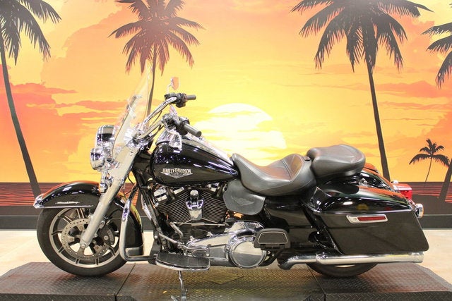 2018 Harley-Davidson Touring FLHR - Road King