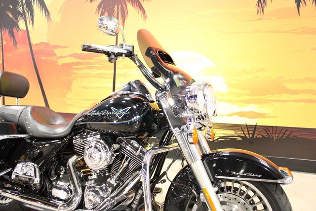 2012 Harley-Davidson FLHR - Road King Base
