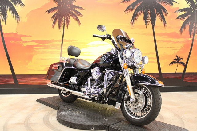 2012 Harley-Davidson FLHR - Road King Base