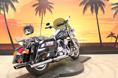2012 Harley-Davidson FLHR - Road King Base