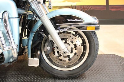 2008 Harley-Davidson FLHTCU - Ultra Classic Electra Glide Base