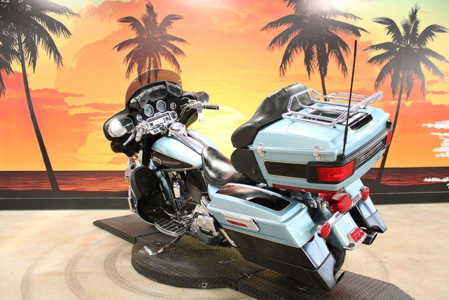 2008 Harley-Davidson FLHTCU - Ultra Classic Electra Glide Base