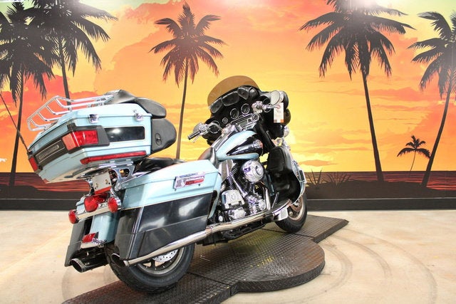 2008 Harley-Davidson FLHTCU - Ultra Classic Electra Glide Base