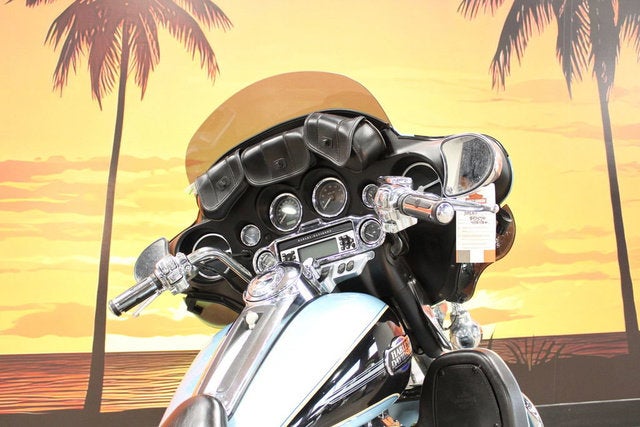 2008 Harley-Davidson FLHTCU - Ultra Classic Electra Glide Base