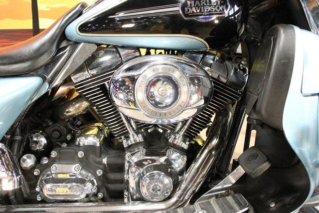 2008 Harley-Davidson FLHTCU - Ultra Classic Electra Glide Base