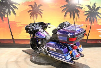 2009 Harley-Davidson Touring FLHTCU - Ultra Classic Electra Glide