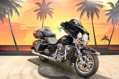 2019 Harley-Davidson Touring FLHTCU - Electra Glide Ultra Classic
