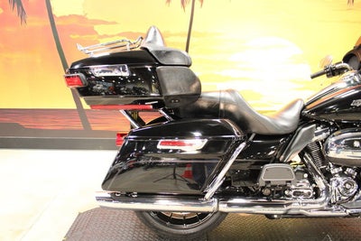 2018 Harley-Davidson Touring FLHTCU - Electra Glide Ultra Classic